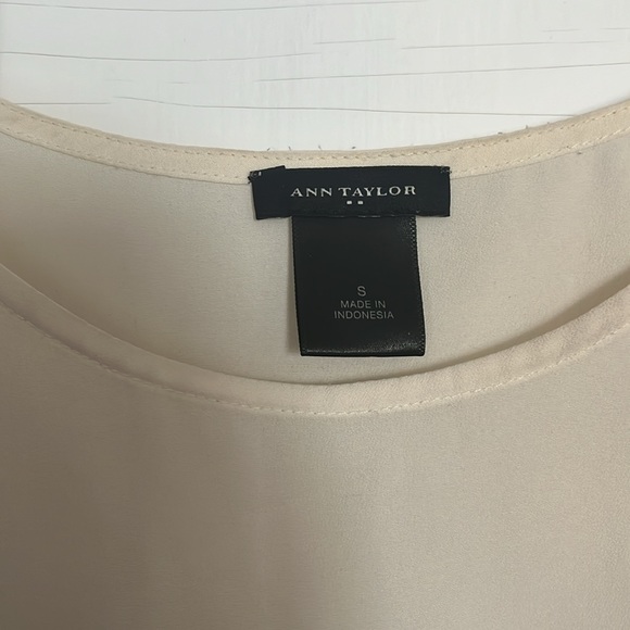 Color Block Blouse - Picture 2 of 2